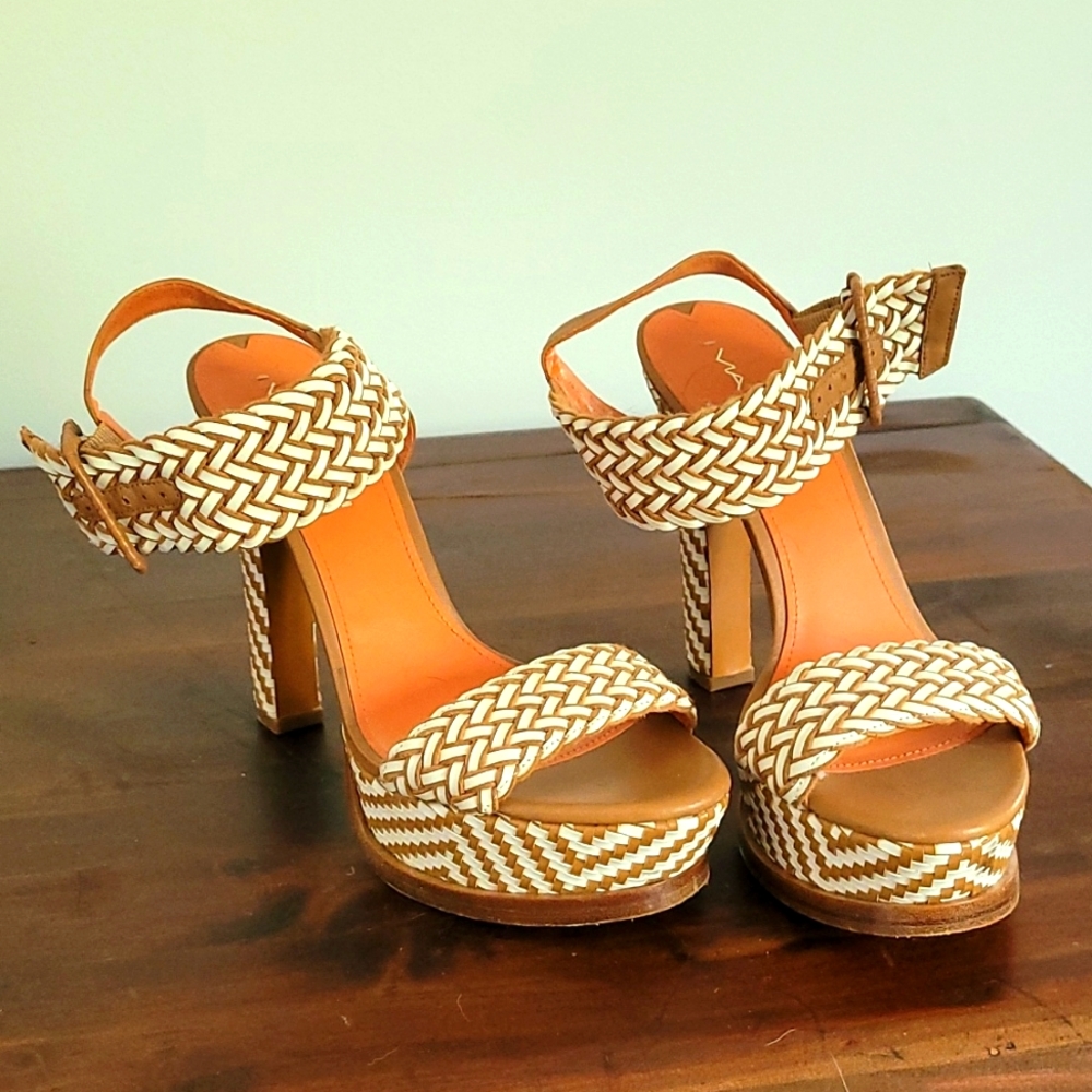 Via Spiga Sandals